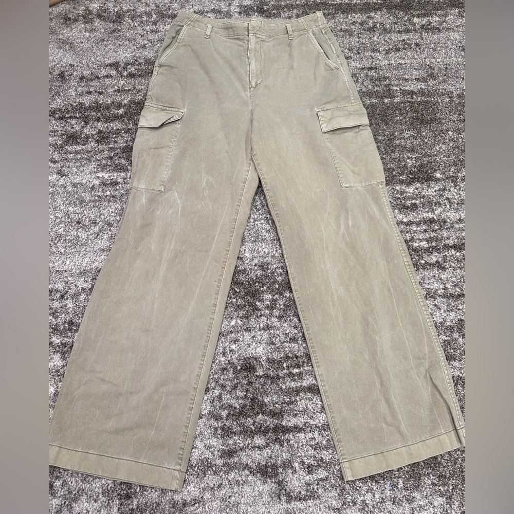 **SOLD**Size 12 Khaki Cargo Pants - GAP